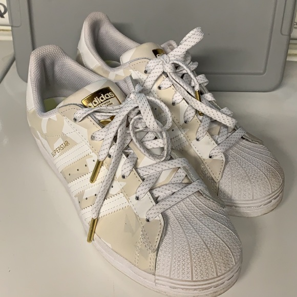 Adidas superstar print sneakers - Picture 2 of 8